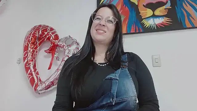  diana cute online show from 2, 10, 2025