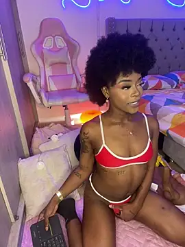 Snapshot of Miss_westt_ chatting on 17, 2, 2026 Miss westt online show from 17, 2, 2026