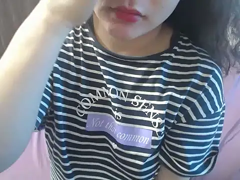 Mochi Soft online show from 3, 10, 2025