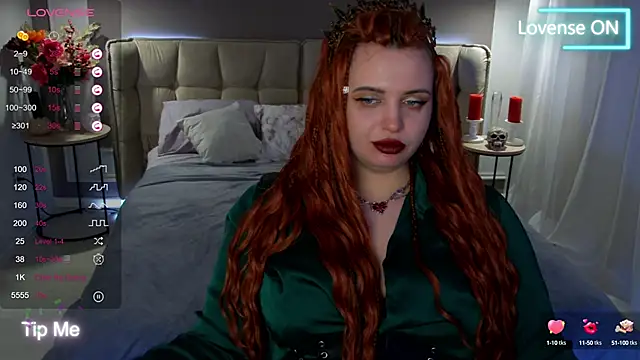 Miss Maya Mils online show from 17, 3, 2025