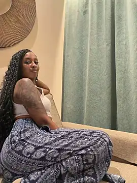 Your Paris online show from 14, 4, 2026