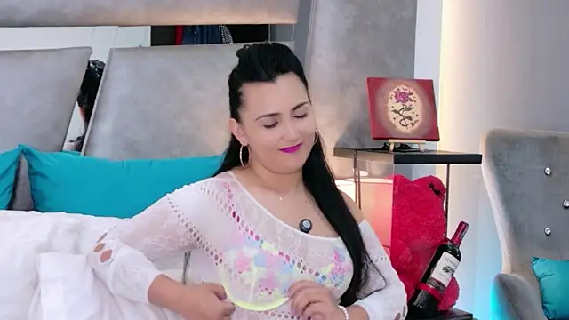 Snapshot of Evangeline_Taylorr chatting on 27, 2, 2026 Evangeline Taylorr online show from 27, 2, 2026