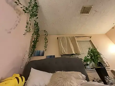 Snapshot of magicalc00ch chatting on 17, 1, 2026 magicalc00ch online show from 17, 1, 2026