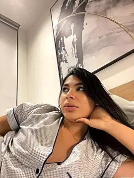 Snapshot of IsabelleFoxx_ chatting on 12, 11, 2025 IsabelleFoxx online show from 12, 11, 2025