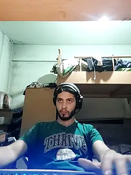 kleineid77 online show from 9, 11, 2025