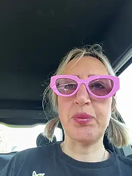 Snapshot of casalinga88 chatting on 16, 3, 2025 casalinga88 online show from 16, 3, 2025