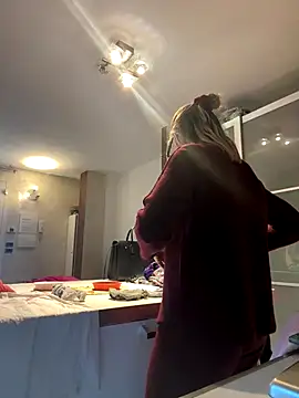 Snapshot of casalinga88 chatting on 3, 11, 2025 casalinga88 online show from 3, 11, 2025