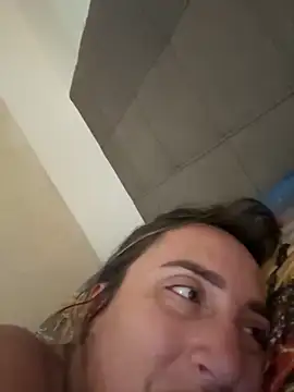 Snapshot of casalinga88 chatting on 5, 11, 2025 casalinga88 online show from 5, 11, 2025