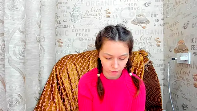 Adela Vetta online show from 12, 2, 2025