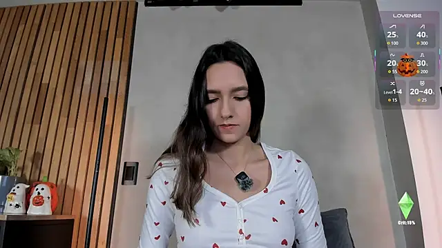 honeyhot69   online show from 31, 10, 2025