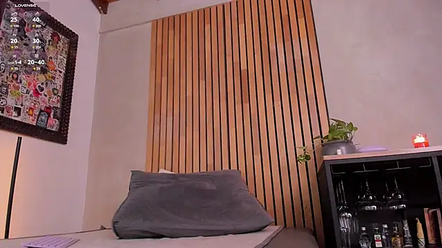 Snapshot of honeyhot69__ chatting on 21, 4, 2026 honeyhot69 online show from 21, 4, 2026