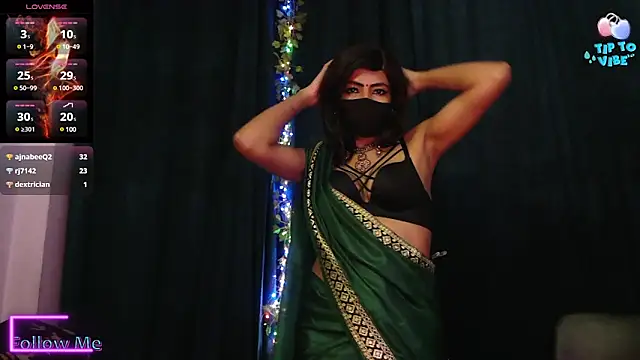 Snapshot of Aashiya- chatting on 1, 3, 2025 Aashiya- online show from 1, 3, 2025