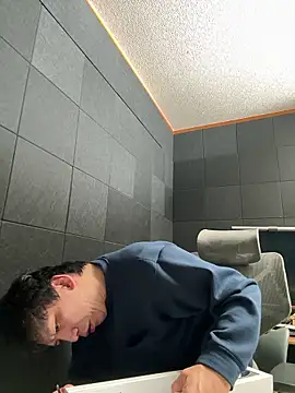 Snapshot of tokimori chatting on 5, 11, 2025 tokimori online show from 5, 11, 2025