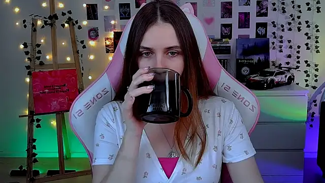 AliceCharmy online show from 26, 10, 2025