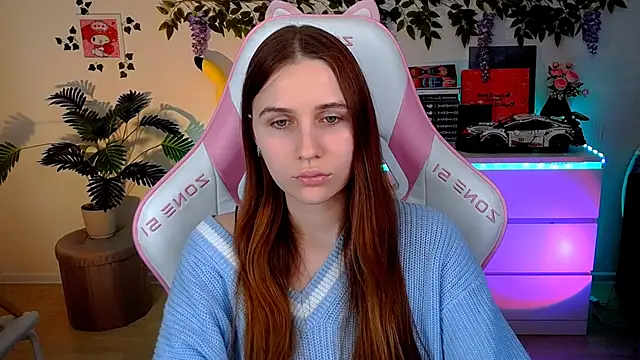 Snapshot of AliceCharmy chatting on 27, 4, 2026 AliceCharmy online show from 27, 4, 2026