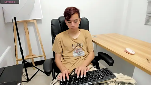 bunny maxi online show from 30, 10, 2025