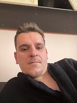 Huge cock22cm online show from 24, 3, 2026