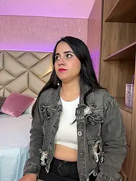 Brenda Garcia online show from 23, 3, 2025