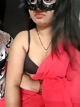 Snapshot of Magical-Couple-telugu chatting on 31, 3, 2026 Magical-Couple-telugu online show from 31, 3, 2026