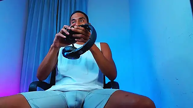 Snapshot of DanteSantoro chatting on 13, 1, 2026 DanteSantoro online show from 13, 1, 2026