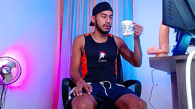 Snapshot of DanteSantoro chatting on 8, 4, 2026 DanteSantoro online show from 8, 4, 2026