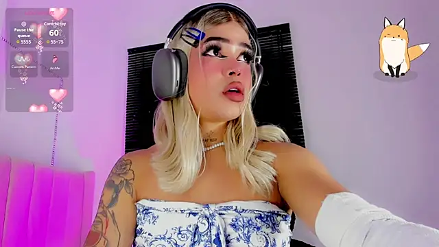 Snapshot of ladytslatina chatting on 16, 3, 2026 ladytslatina online show from 16, 3, 2026