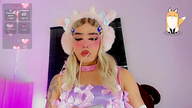 Snapshot of ladytslatina chatting on 18, 3, 2026 ladytslatina online show from 18, 3, 2026