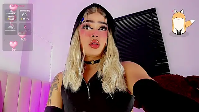 Snapshot of ladytslatina chatting on 19, 3, 2026 ladytslatina online show from 19, 3, 2026