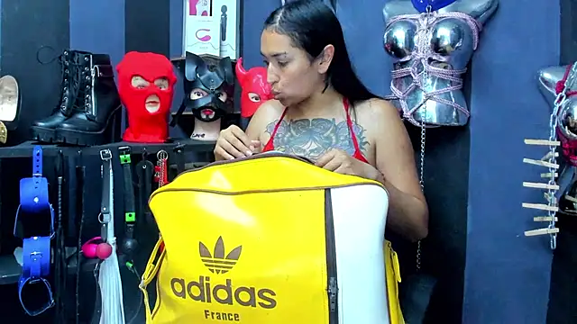 LucyStrike  online show from 12, 2, 2025