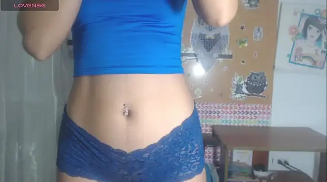 Snapshot of KamileLatinasexy chatting on 1, 1, 2025 KamileLatinasexy online show from 1, 1, 2025