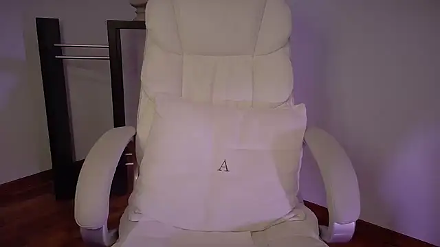 Snapshot of fedebarbie chatting on 31, 10, 2025 fedebarbie online show from 31, 10, 2025