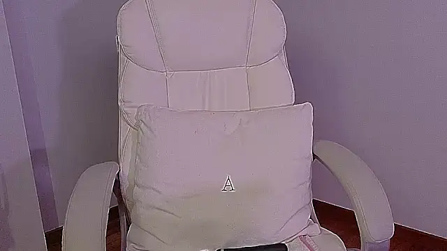 Snapshot of fedebarbie chatting on 13, 11, 2025 fedebarbie online show from 13, 11, 2025