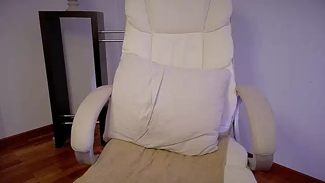 Snapshot of fedebarbie chatting on 2, 12, 2025 fedebarbie online show from 2, 12, 2025