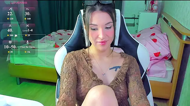 Snapshot of folinskayyya chatting on 29, 6, 2026 folinskayyya online show from 29, 6, 2026