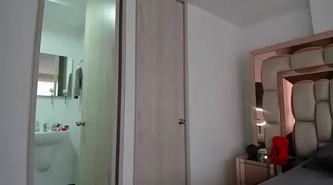 candy-sam28 online show from 13, 12, 2024