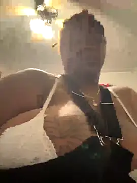 Snapshot of chacolateDemon chatting on 30, 10, 2025 chacolateDemon online show from 30, 10, 2025