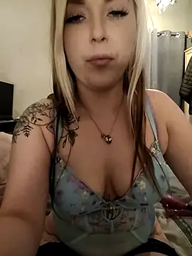 Snapshot of Kinkymilf56 chatting on 19, 2, 2025 Kinkymilf56 online show from 19, 2, 2025