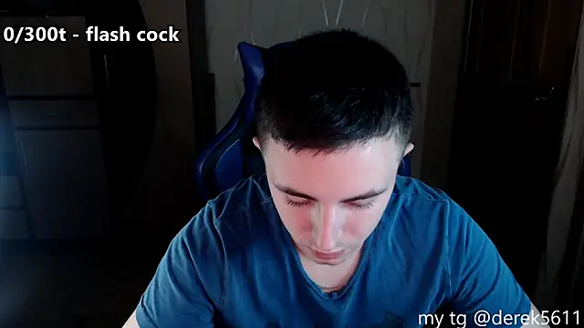 Snapshot of bigmark033 chatting on 12, 10, 2025 bigmark033 online show from 12, 10, 2025