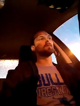 Snapshot of VitaminmanFL chatting on 12, 3, 2025 VitaminmanFL online show from 12, 3, 2025