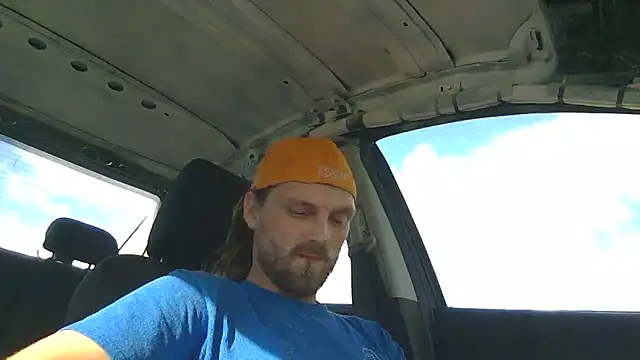 Snapshot of VitaminmanFL chatting on 29, 9, 2025 VitaminmanFL online show from 29, 9, 2025