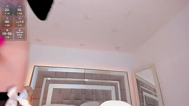 Snapshot of Nicolle_foxy chatting on 19, 1, 2026 Nicolle foxy online show from 19, 1, 2026