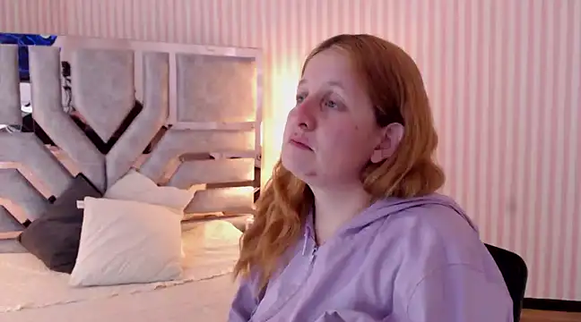 ViioletaMora online show from 23, 2, 2025