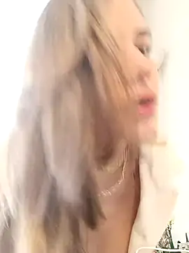 maliciaworld online show from 1, 3, 2025