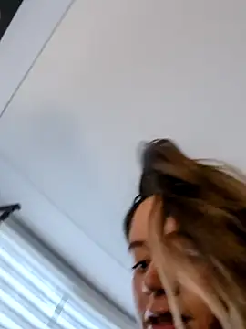 maliciaworld online show from 2, 10, 2025