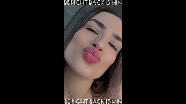 Snapshot of Camilla__one__ chatting on 12, 11, 2025 Camilla one online show from 12, 11, 2025