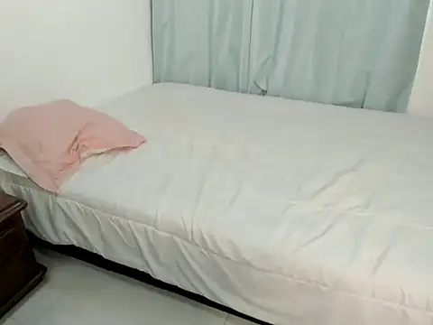 Snapshot of MonicaGarcia_ chatting on 15, 2, 2026 MonicaGarcia online show from 15, 2, 2026