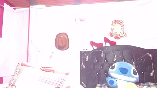 NikkiRous  online show from 5, 2, 2025