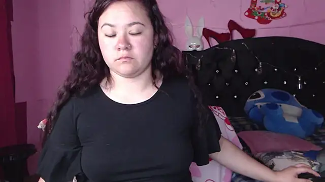 NikkiRous  online show from 17, 3, 2025