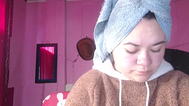 NikkiRous  online show from 25, 10, 2025