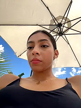 Snapshot of Ema_azel chatting on 4, 12, 2024 Ema azel online show from 4, 12, 2024